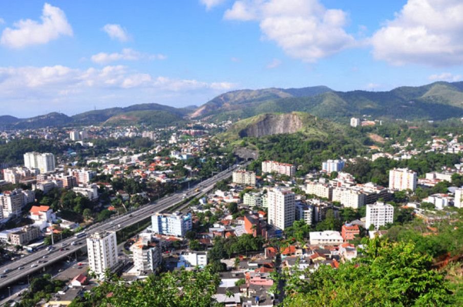 Jacarepaguá, Rio de Janeiro — bairro atendido pela Blackout Film com instalação de insulfilm residencial e comercial