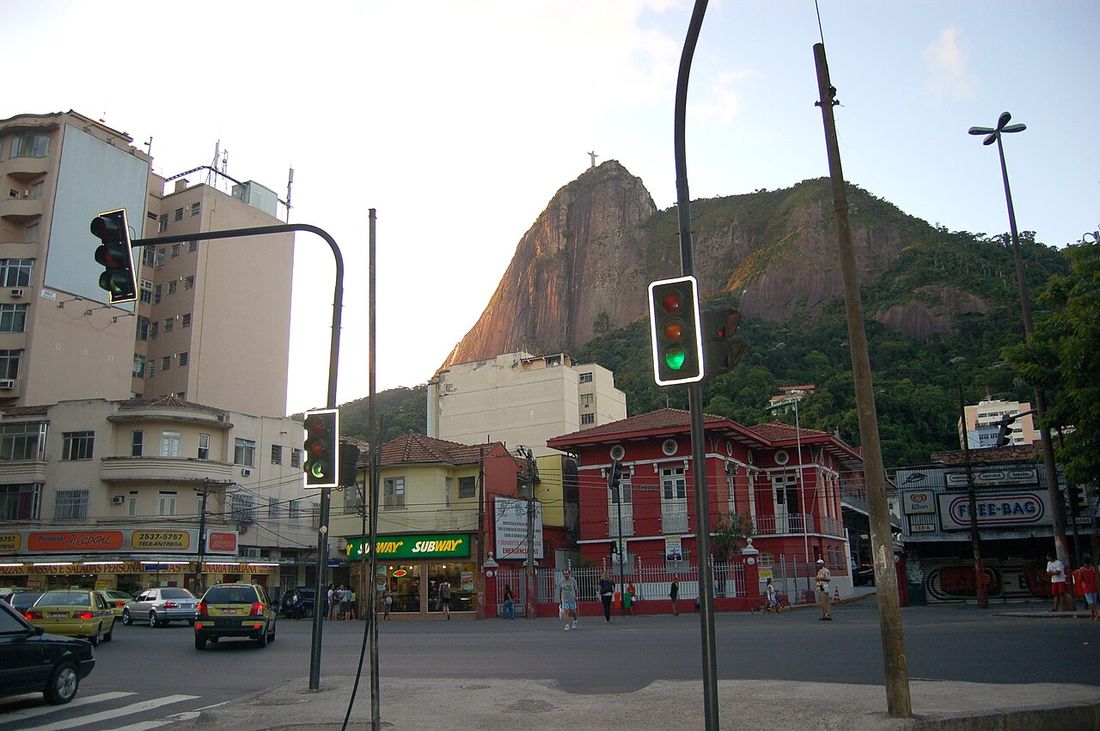 Humaitá, Rio de Janeiro — bairro atendido pela Blackout Film com instalação de insulfilm residencial e comercial